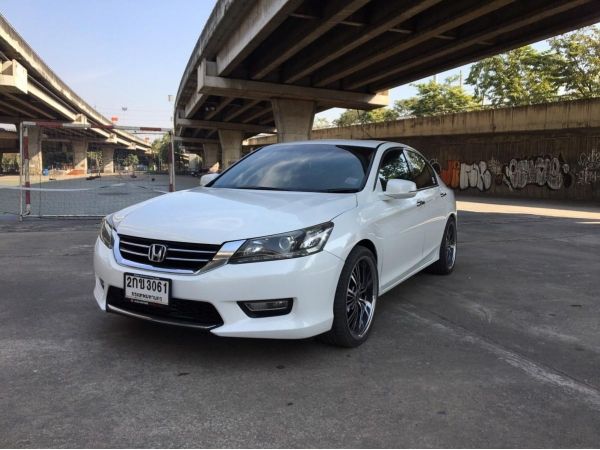 2013 Honda Accord 2.0EL